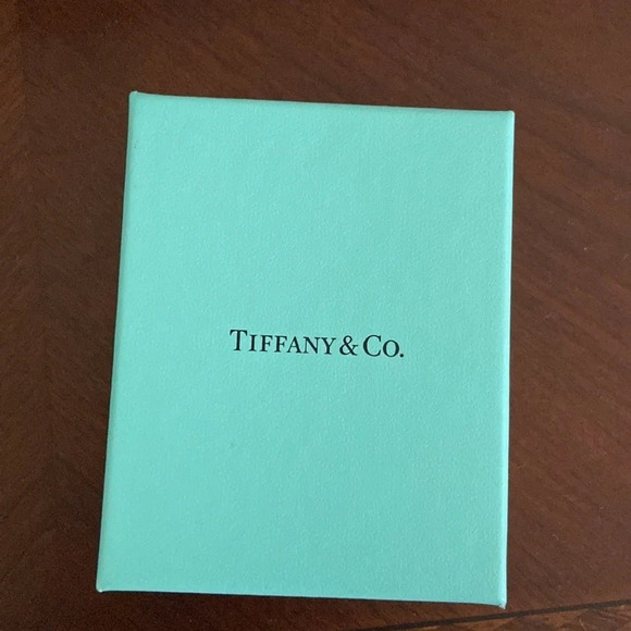Tiffany & Co. packaging - Picture 4 of 6